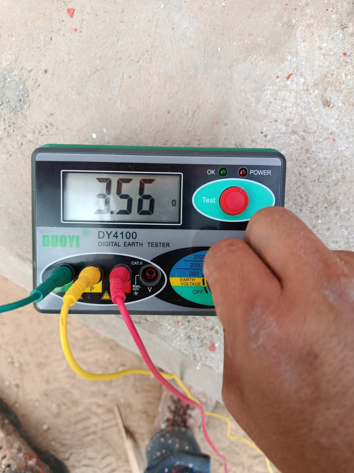 Medición de resistencia de la red de tierra física con telurómetro